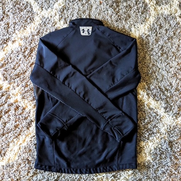 Under Armour Cold Gear Medium Wind Breaker - Picture 2 of 2
